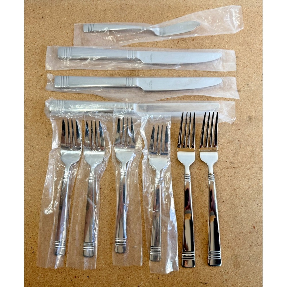 Reed and Barton Bistrol 18/10‎ Stailess Flatware (10-pieces)
